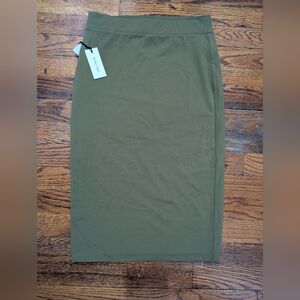 NEW NWT Aritzia Babaton Fern Olive Green Bodycon Contoured Midi Skirt S